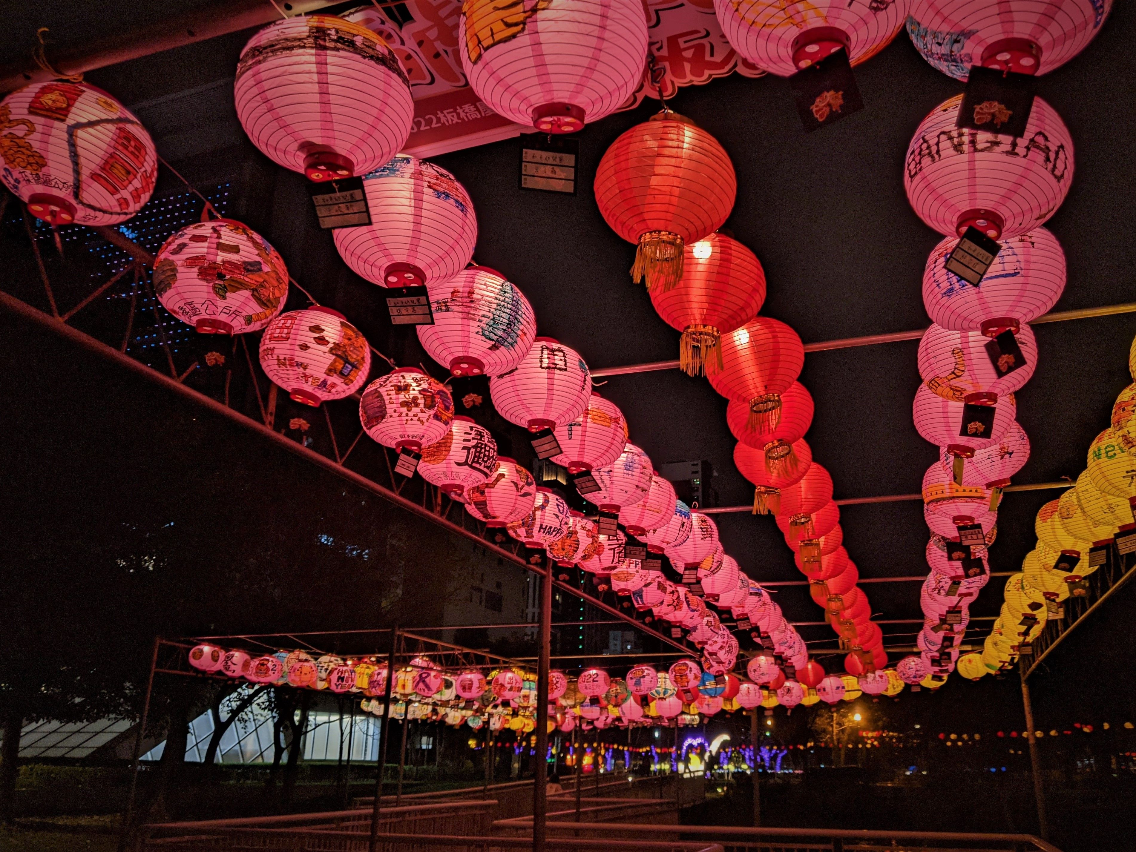 Local Guides Connect Yuan Xiao Jie in New Taipei City Lanterns Shine