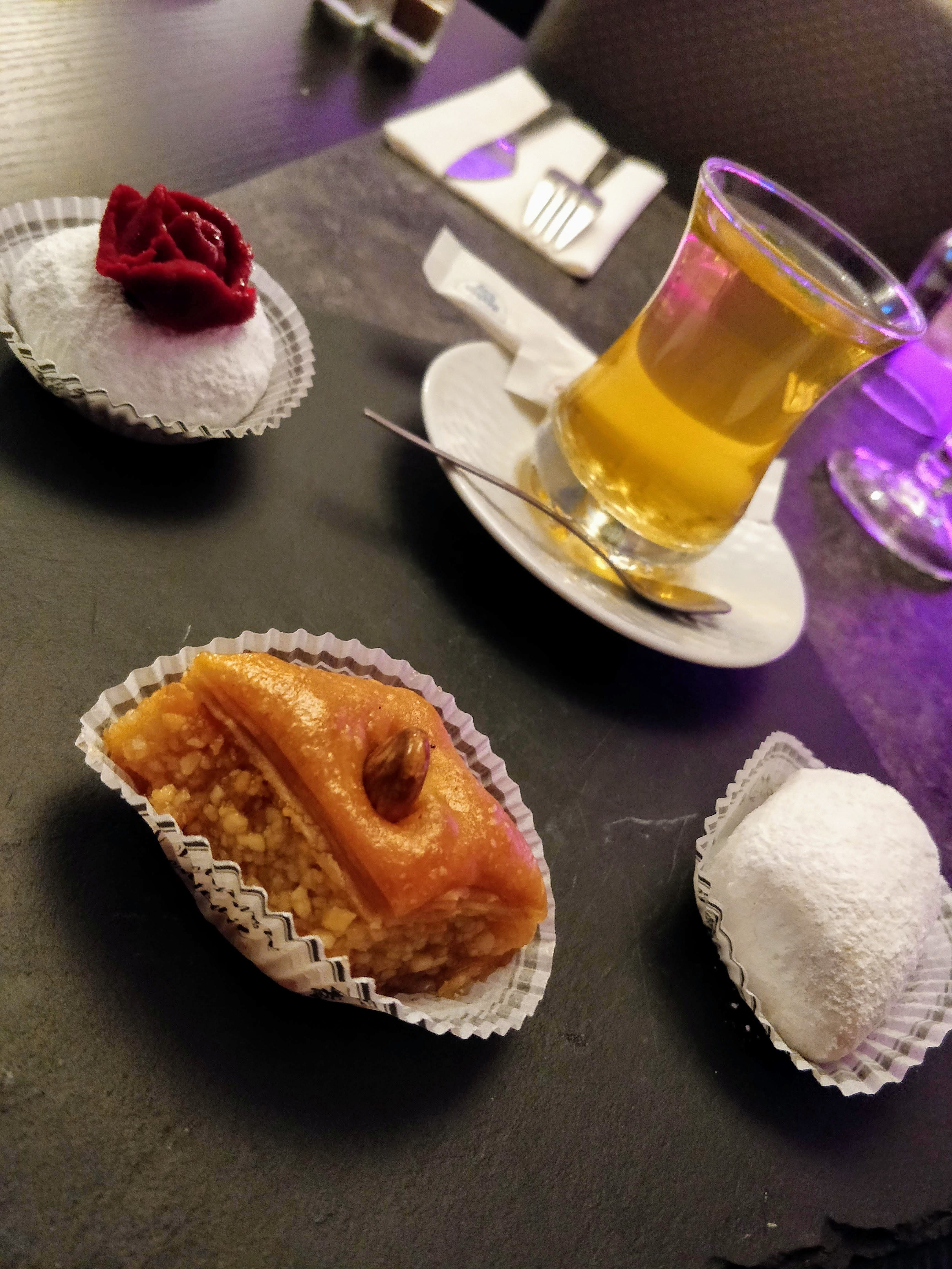 Gourmand tea (typical in France: a tea or coffee accompanied by three small portions of different desserts).