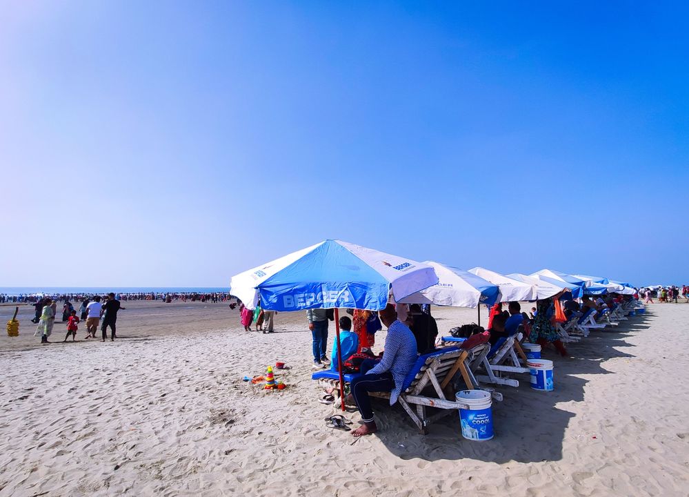 Cox's Bazar Sea Beach.jpg