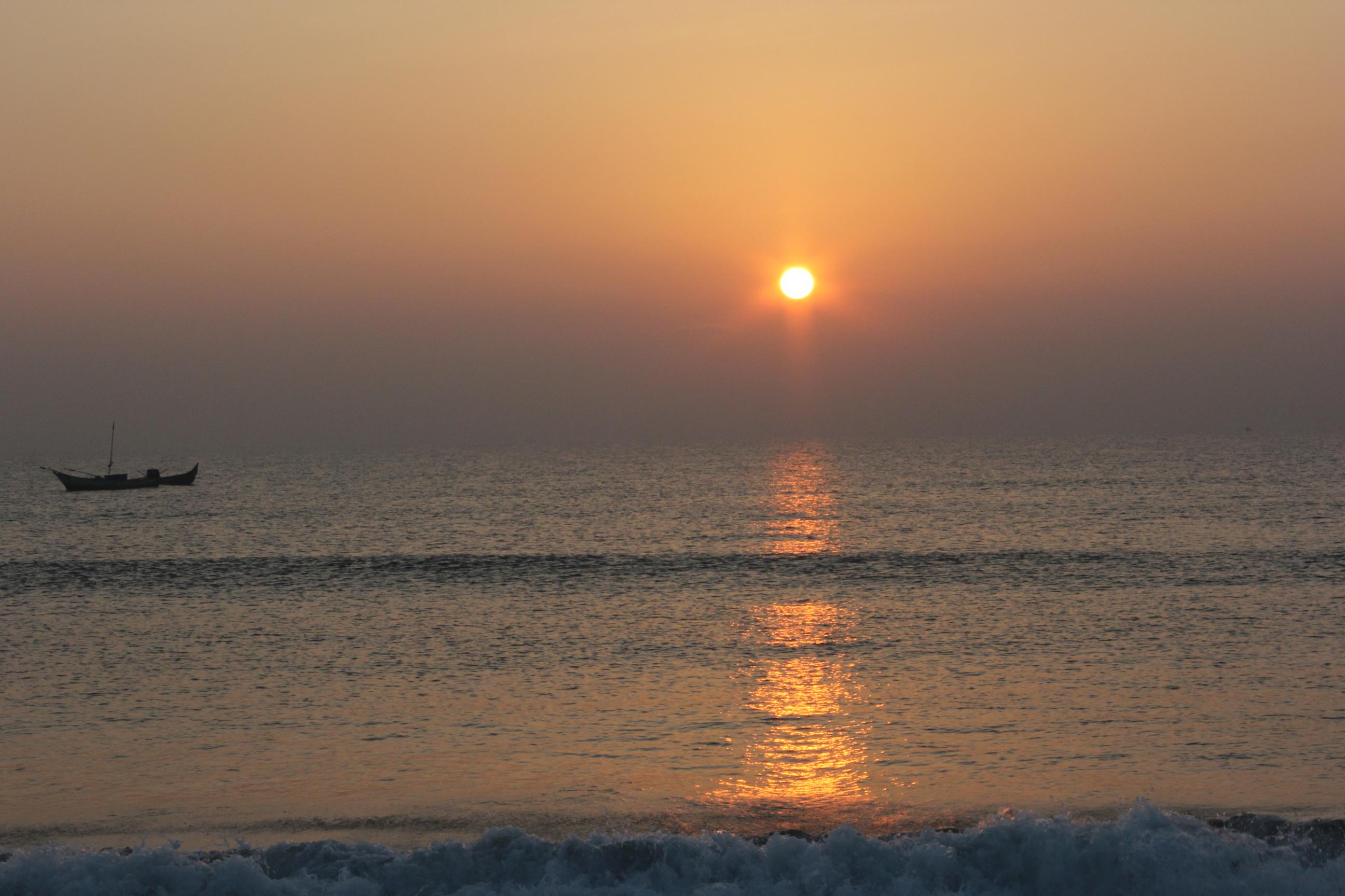 Local Guides Connect - Sunrise from Chennai - Elliots Beach - Local Guides  Connect