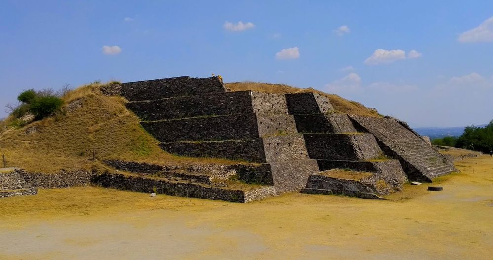 Los Atlantes de Tula - Archeological Site